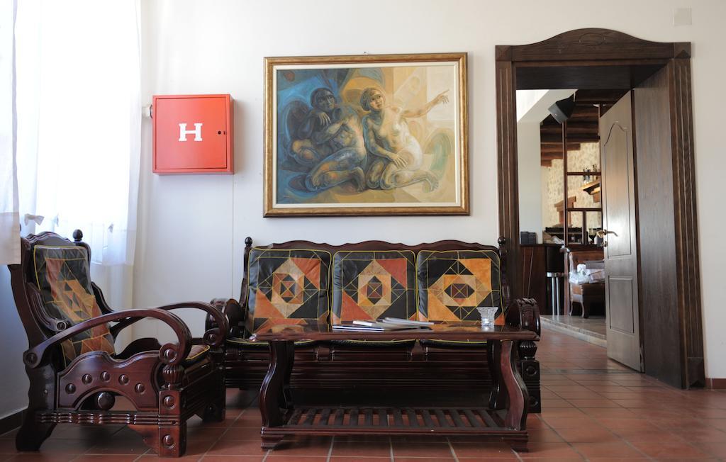 Kalin Hotel Lazaropole Buitenkant foto