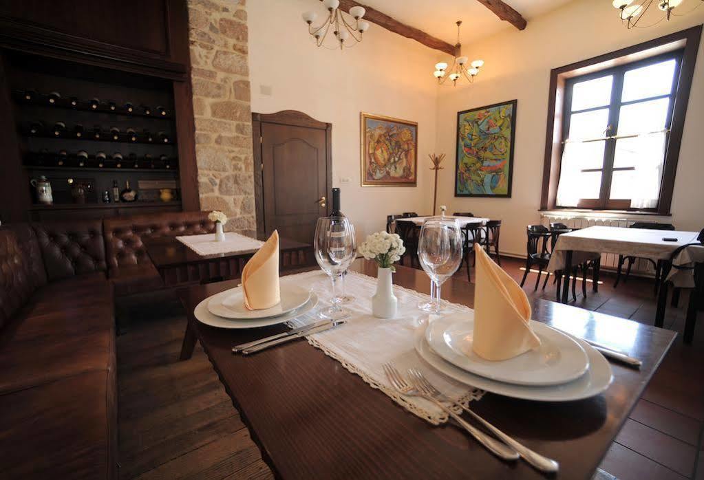 Kalin Hotel Lazaropole Buitenkant foto